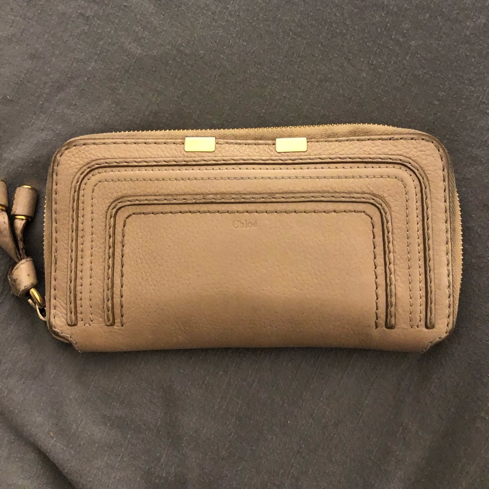 Chloe Marcie Zip-Around Leather Wallet - Neutral